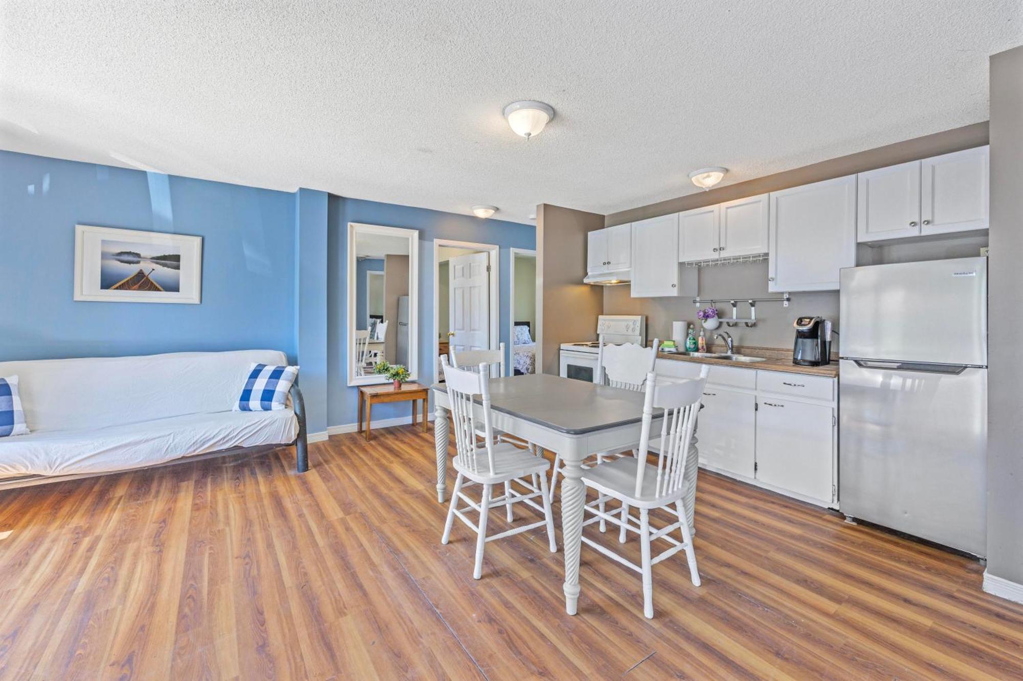 Riverfront Cottages Wasaga Beach Buitenkant foto